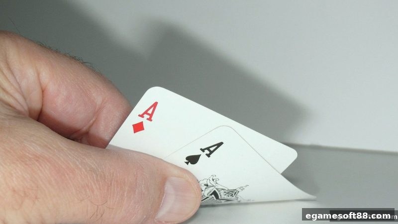 斗地主战术变换技巧：电子游戏软件带你玩转数字彩概率思维