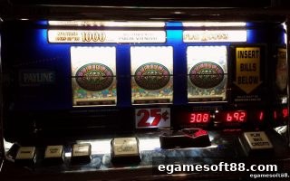 电子游戏软件视角下的连线玩法：借助NBA比分直播优化心理战术与决策策略